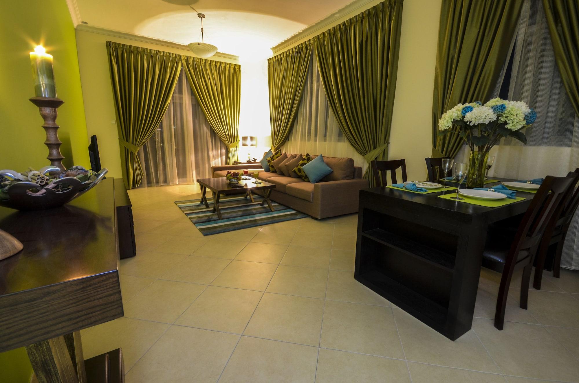 Al Waleed Palace Hotel Apartment Al Barsha Dubai Exterior foto