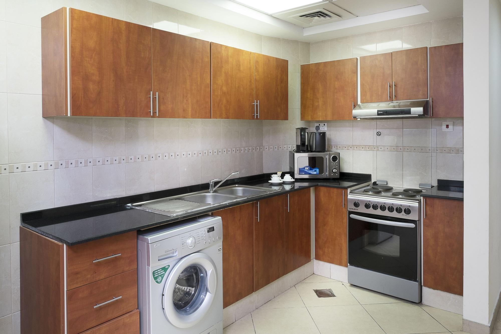 Al Waleed Palace Hotel Apartment Al Barsha Dubai Exterior foto