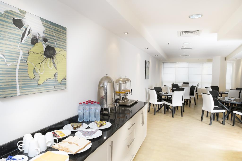 Al Waleed Palace Hotel Apartment Al Barsha Dubai Exterior foto