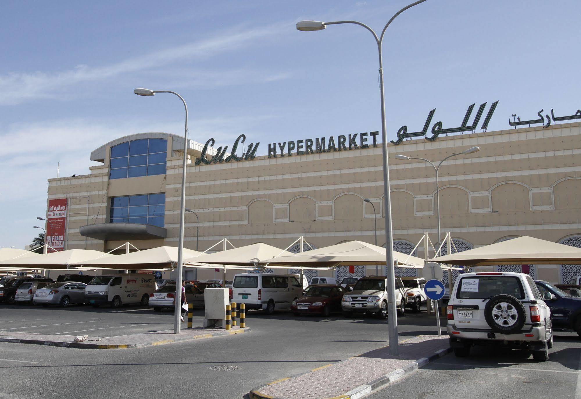 Al Waleed Palace Hotel Apartment Al Barsha Dubai Exterior foto